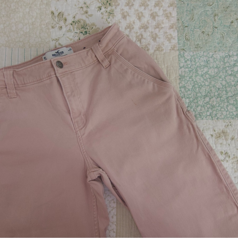 Hollister Light Pink High-Rise Utility Dad Pants